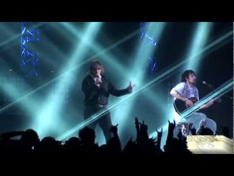 Видео: Король и Шут - А.M.T.V. (акустика). 10 лет спустя... (Лужники, 28.04.2012) 29/36