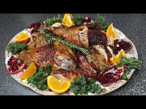 Видео: Эта 14-фунтовая индейка получилась ИДЕАЛЬНОЙ! Метод приготовления: рассол + чесночное масло