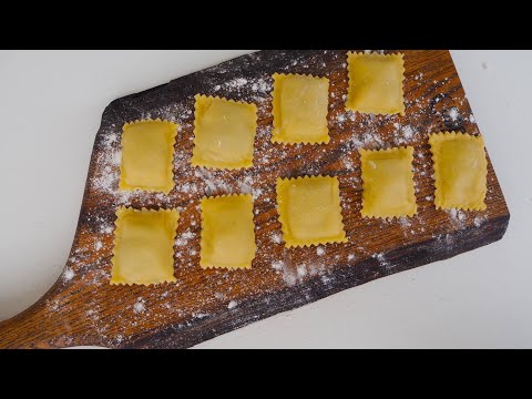 Видео: Чао, Италия! Готовлю Легендарные Равиоли дома! Тесто для пельменей и равиоли