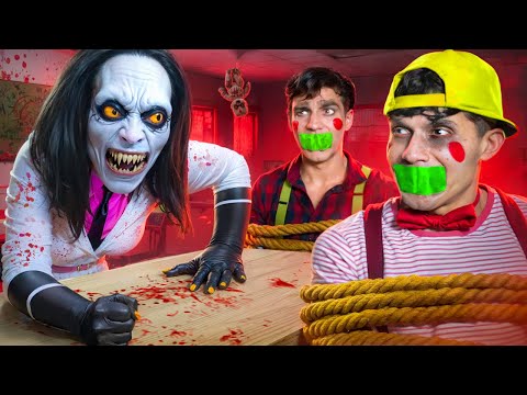 Видео: УЧИТЕЛЬНИЦА ЗАБРАЛА МОИХ ДРУЗЕЙ