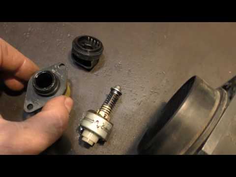 Видео: Глохнет на холодную.Инжекторный двигатель. Нет холостых