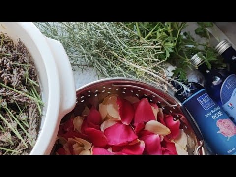 Видео: КАК СДЕЛАТЬ 100% НАТУРАЛЬНЫЙ  ЧУДО-ГИДРОЛАТ В ДОМАШНИХ УСЛОВИЯХ