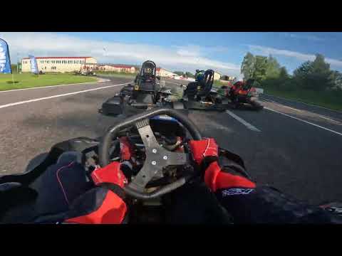 Видео: Попытка не эвакуироваться из гонки в течении 25 минут