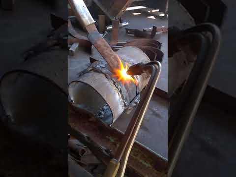 Видео: Изготовление ножей для самодельной почвофрезы