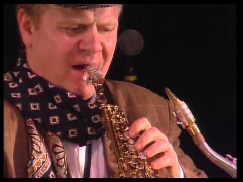 Видео: Козаков и Бутман ("Дуэт для голоса и саксофона" №1)