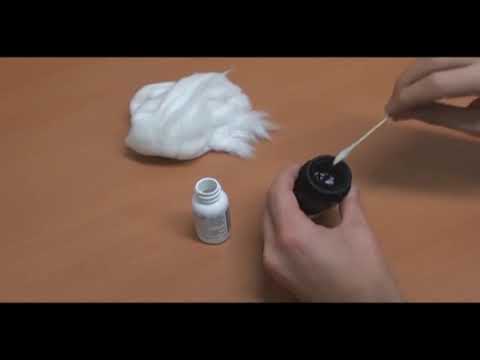 Видео: Чистка оптики микроскопа