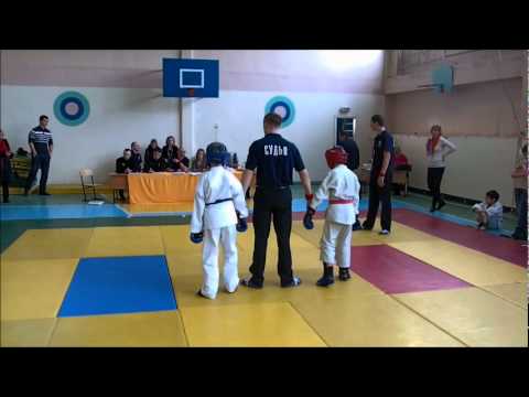 Видео: Рукопашный бой новички Калининград.wmv