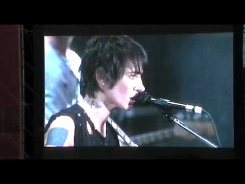 Видео: Земфира - Деньги. Пикник "Афиши" 2011.