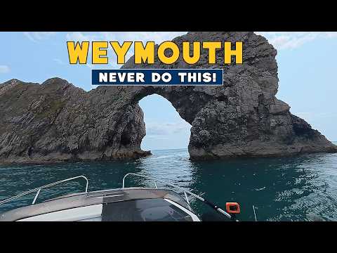 Видео: Приключения на лодке в Веймуте: Юрское побережье: Дикие волны у Дердл-Дор