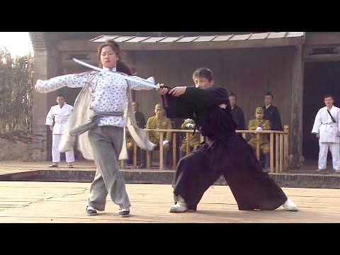 Видео: 5 битв! 3 Раунд, Девушка кунг-фу - самая загадочная, убейте вражеского мастера нежной ладонью.