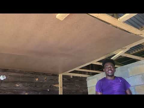 Видео: Ребята, мы устанавливаем потолок. Как он выглядит????