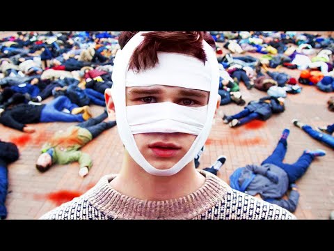 Видео: Один Взгляд На Лицо Этого Красавчика Мгновенно Убьет Вас