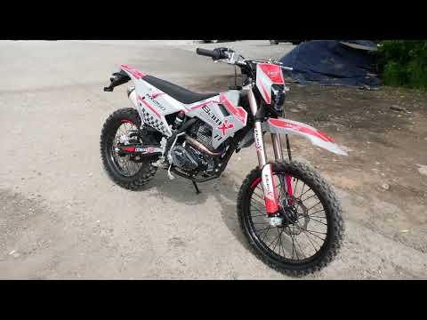 Видео: Мотоцикл из Казахстана - BAMX с двигателем ZONGSHEN PR300.