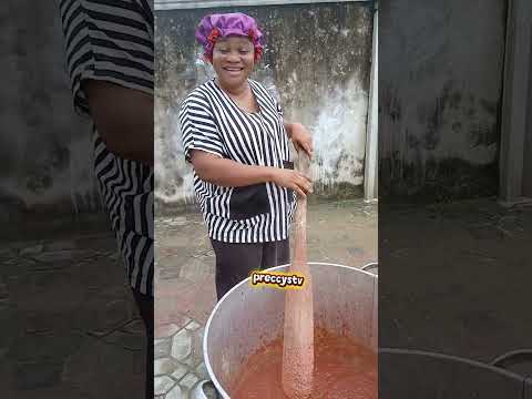 Видео: Verydarkblackman Ratel Family посетила тюрьму в рамках нашей благотворительной деятельности. Потр...