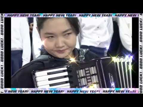 Видео: Арууке Осмонова виртуоз аккордеонистка мектептин  окуучусу. баарыбыздын оозубузду ачты.