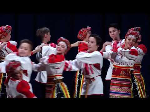 Видео: Хороводная плясовая Брянской области "Заплетись плетень" - хореография А. Ледовского