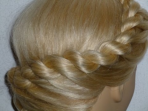 Видео: Плетение волос/ косичек. Причёска для средних, длинных волос.Плетение косички жгут вокруг головы