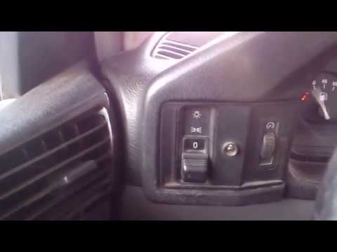 Видео: Ремонт подсветки приборов БМВ е34.  Repair of lighting devices BMW e34.