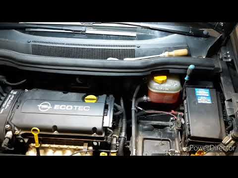 Видео: Opel  Опель  Как снять расширительный бачок.
