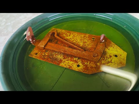 Видео: КАК УДАЛИТЬ РЖАВЧИНУ В ДОМАШНИХ УСЛОВИЯХ (самый действенный способ!)