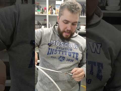 Видео: DIY, сделай сам. Четвертьволновая антенна для авиадиапазона