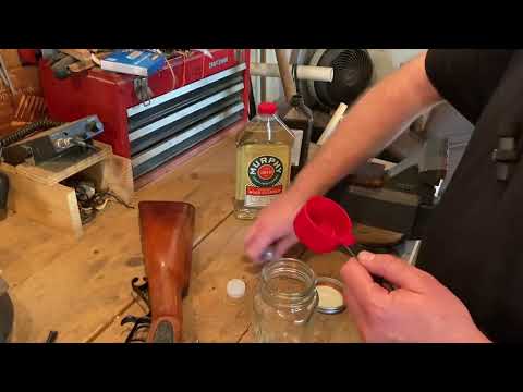 Видео: Чистящее средство для черного пороха от Old Timer.