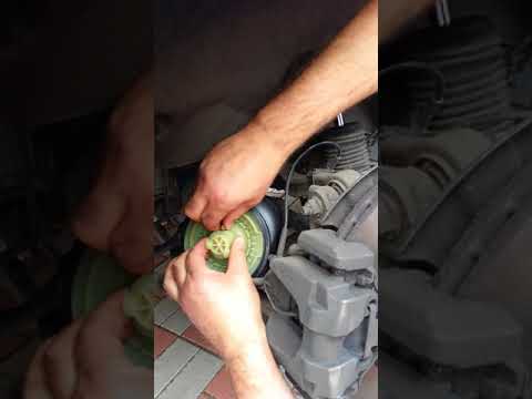 Видео: BMW GT 530 ремонт пневмоподвески(3)