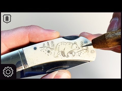 Видео: Я пытаюсь вытравить медведя на костяной рукоятке ножа — Искусство резьбы по дереву