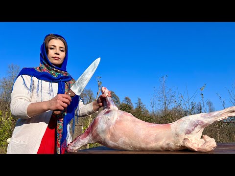 Видео: 1 час лучших рецептов тушеной баранины и бульона, приготовленных в деревне. влог о деревенской жизни