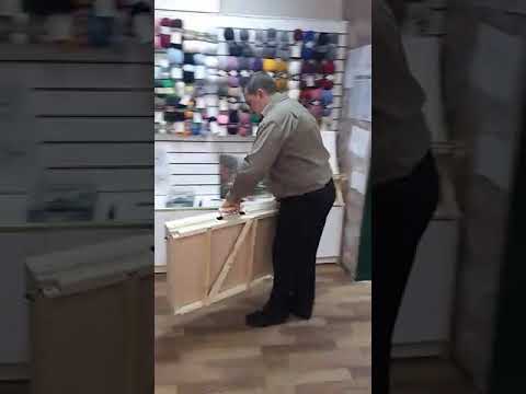 Видео: Демонстрационный Стол-чемодан для уличной торговли (канзаши, бантики, заколки, ободки)