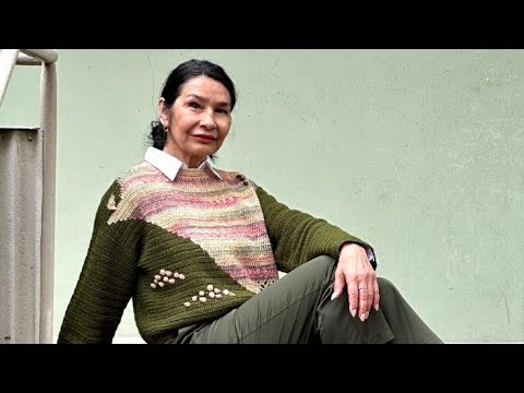 Видео: Джемпер интарсия крючком 