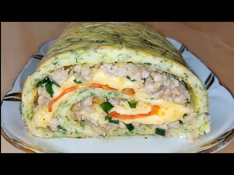 Видео: Рулет из кабачков с очень вкусной начинкой / Вкуснейший кабачковый рулет с мясной начинкой