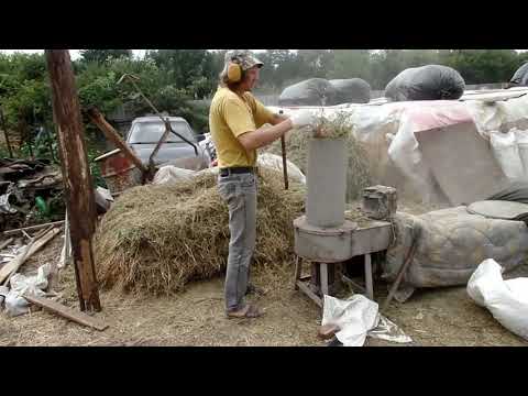 Видео: Травяная мука как заготовка на зиму