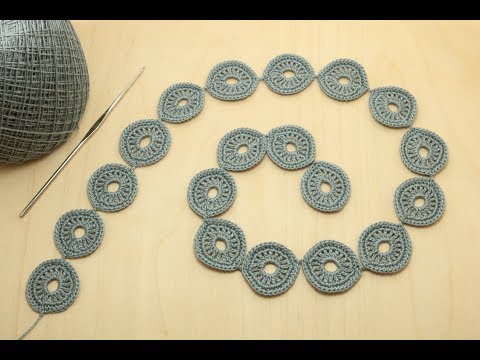 Видео: Урок вязания ЛЕНТОЧНОГО КРУЖЕВА колечки - безотрывное вязание Crochet ribbon lace