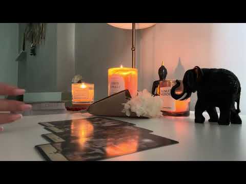 Видео: 🔥Он в Отчаянии 🥲🌒🎴Его Признание Самому Себе о Вас❤️🪃🕯️Мощная Чистка на Любовь 🕯️🔥🪷