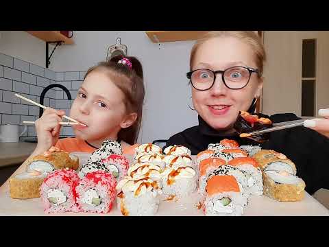 Видео: Мукбанг | РОЛЛЫ🍣 43 шт. Гунканы как вкусно 😋 У нас Прорвало... ЧП😱😱😱