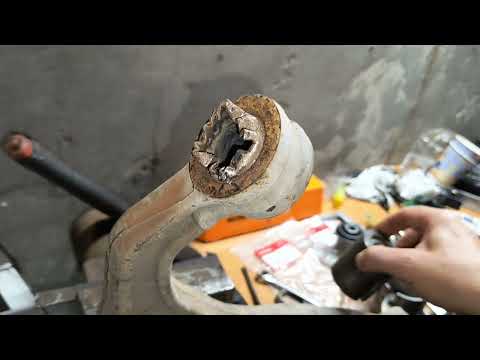 Видео: Замена сайлентблоков переднего нижнего рычага Honda Accord 7 🇺🇦