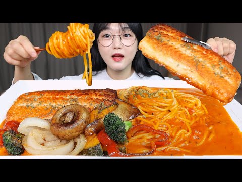 Видео: Розовая паста со стейком из лосося🧡Mukbang ASMR