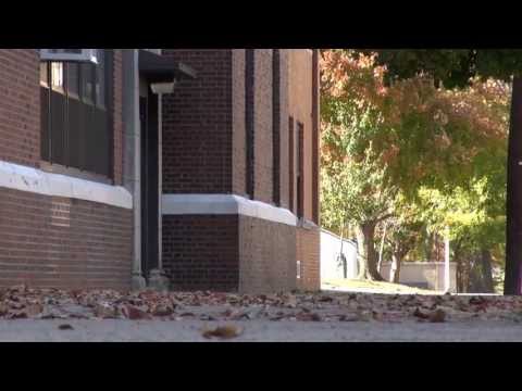 Видео: Первый раз в первый класс по-американски #46 Первые шаги в США