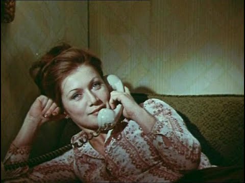 Видео: Ермолова Лара -  Я держу интригу..  автор ролика Светлый