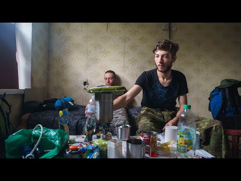 Видео: Путешествие в Чернобыльскую зону отчуждения. Все серии в одном видео.