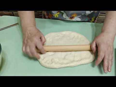Видео: ПИРОГ " ПОМАЗЕНЬ" - простой, но очень вкусный. Его пекли наши бабушки. 😋👍#вкуснаявыпечка #пирог #еда