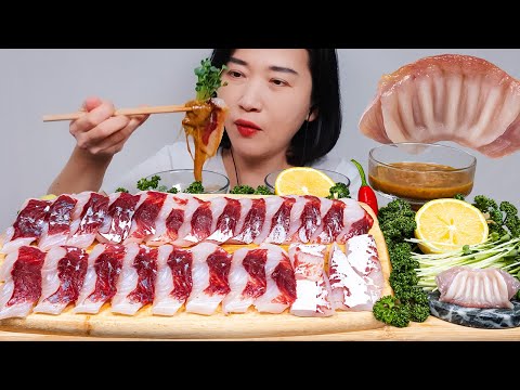 Видео: сашими из сырой кефали и кишки морского огурца АСМР МУКБАНГ EATING SOUNDS