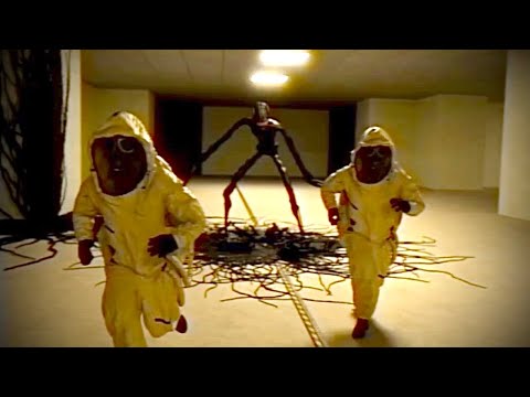 Видео: Подсобные помещения — нарушение системы видеонаблюдения (найденная видеозапись)