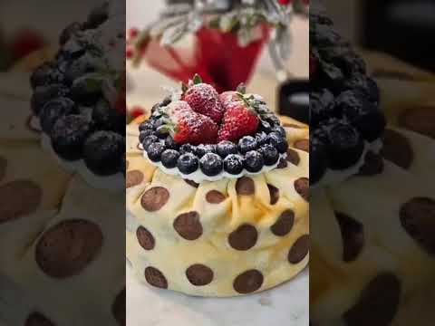 Видео: Ягодная мечта 🌸🫐 ВКУСНЕЙШИЙ БЛИННЫЙ ТОРТ