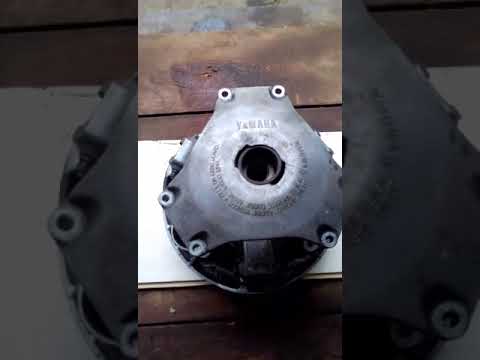 Видео: Cнегоход Yamaha Viking VK540. Ремонт ведущего вариатора.