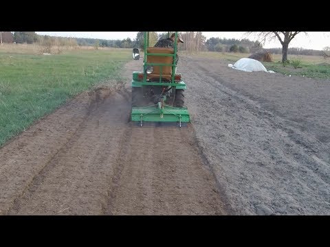 Видео: Фрезеровка огорода под посадку картошки.