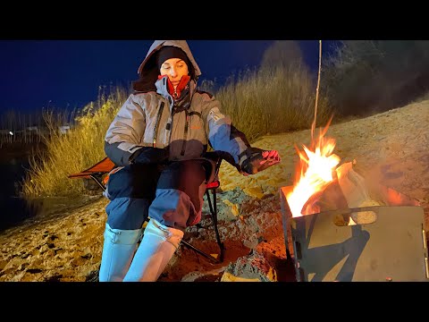 Видео: Рыбалка 🎣 на НАЛИМА. УЖИН с ЖЕНОЙ на БЕРЕГУ РЕКИ. ОТДЫХ КОСТЕР 🔥 ПРИРОДА