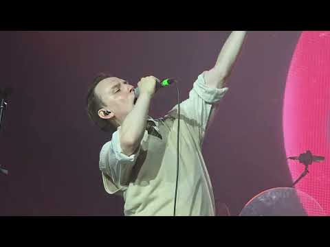 Видео: Крутится Земля - Сова на Motherland fest 19.07.2025