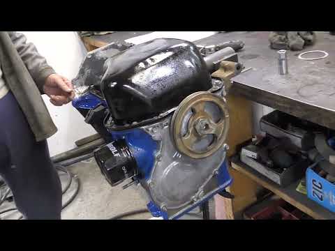 Видео: Часть 2. Идеально сохранившийся ВАЗ 21011 . Капитальный ремонт двигателя .